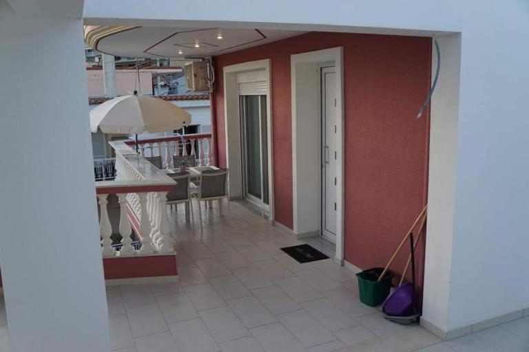 Petros House Aparthotel Sarti Ngoại thất bức ảnh