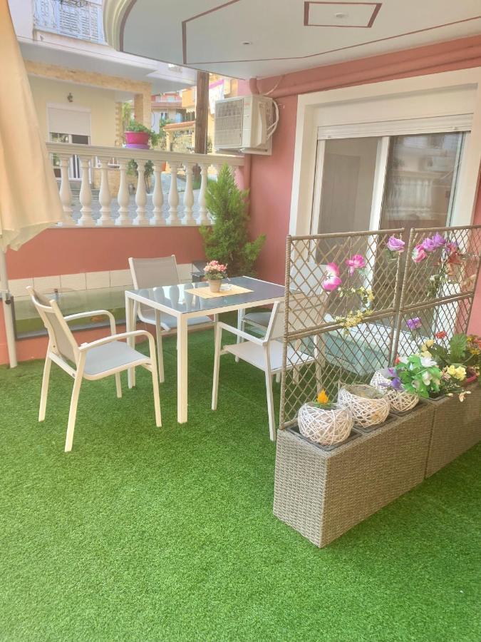 Petros House Aparthotel Sarti Ngoại thất bức ảnh